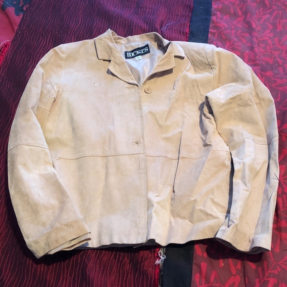 Rickis xl leather coat, lined, with pockets, needs a dry clean
